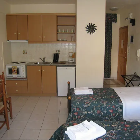 Castle View * Parálion Ástros