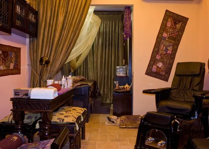 Castle View Parálion Ástros